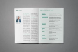 STUDIO HOLLENDER